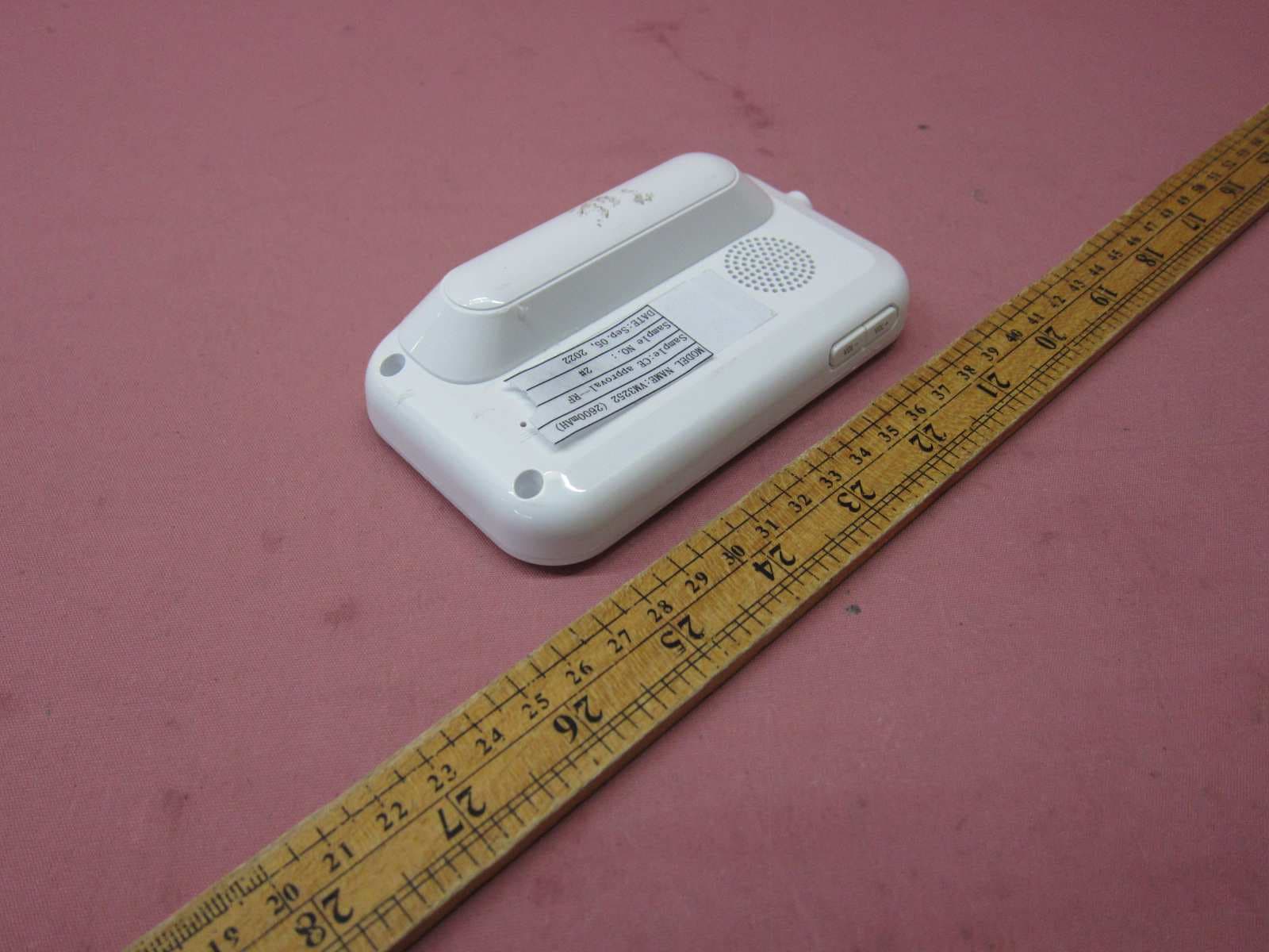 Video Baby Monitor - Parent Unit - FCC ID EW780-1320-00A - VTech Telecommunications Ltd