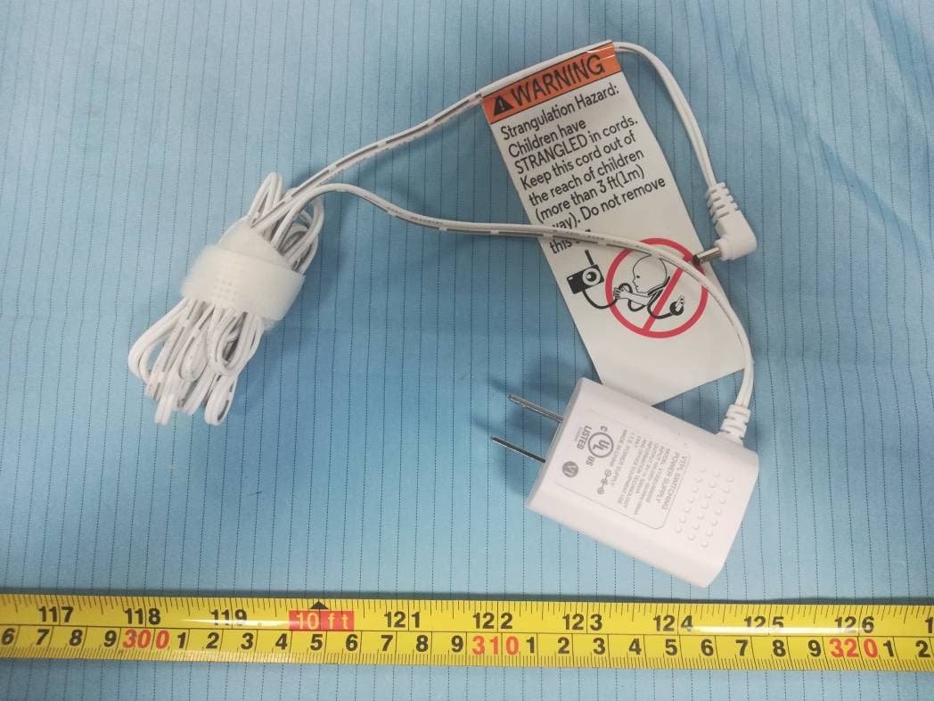 Video Baby Monitor - FCC ID EW780-1385-00 - VTech Telecommunications Ltd (4)