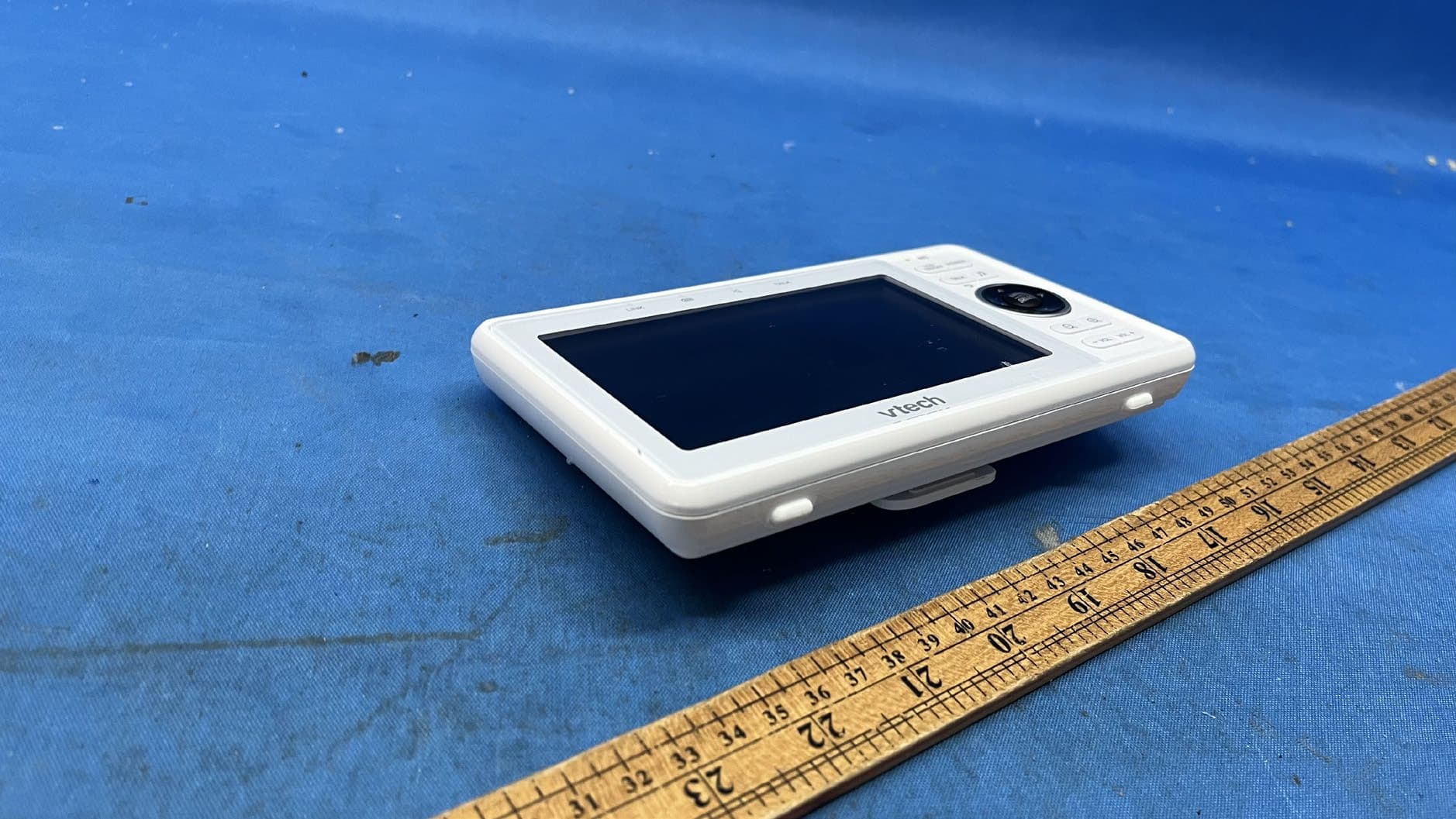 Video Baby Monitor - Parent Unit - FCC ID EW780-1502-01C - VTech Telecommunications Ltd (5)