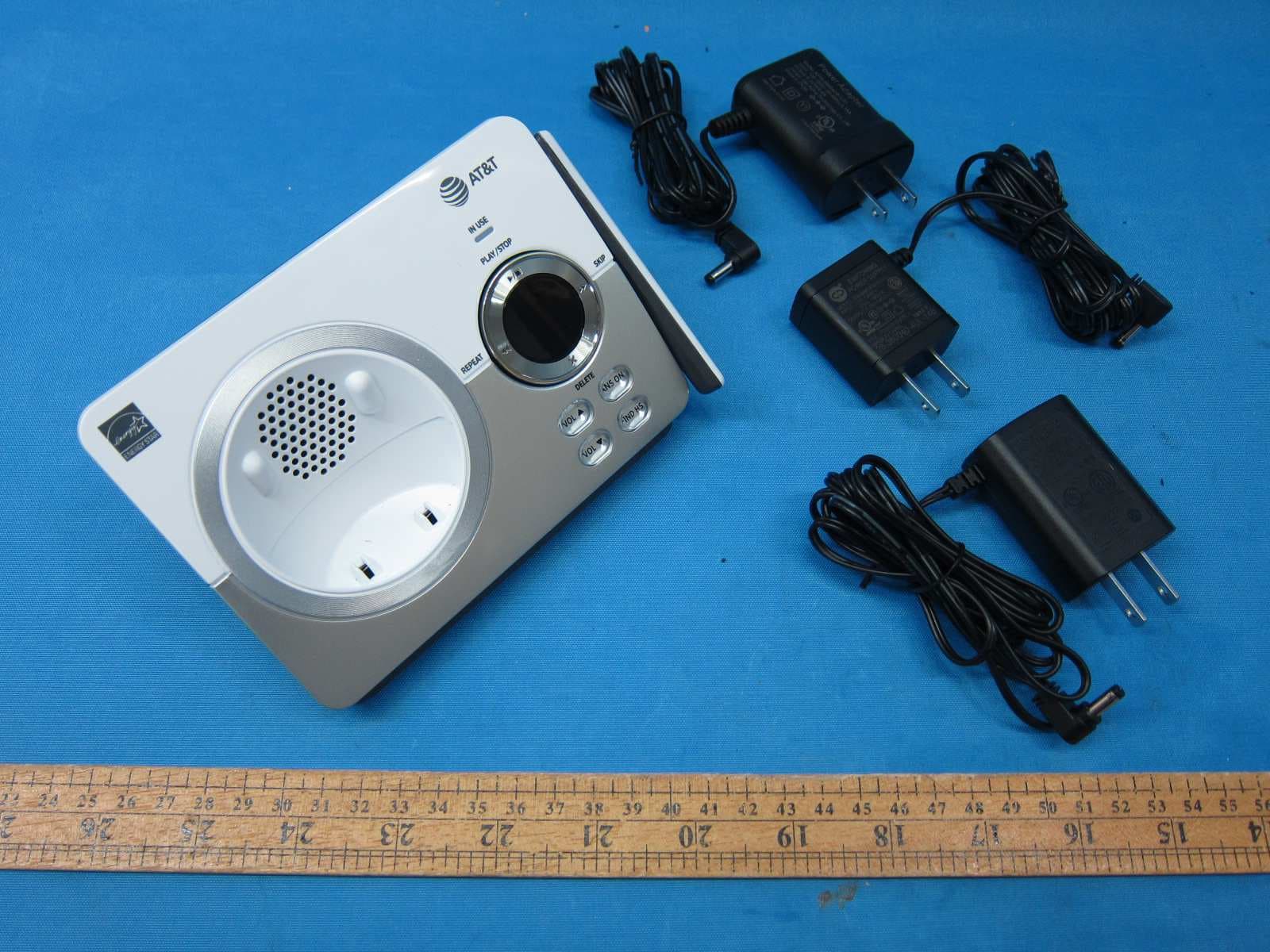 DECT 6.0 Cordless telephone - Base Unit - FCC ID EW780-1671-00 - VTech Telecommunications Ltd (3)