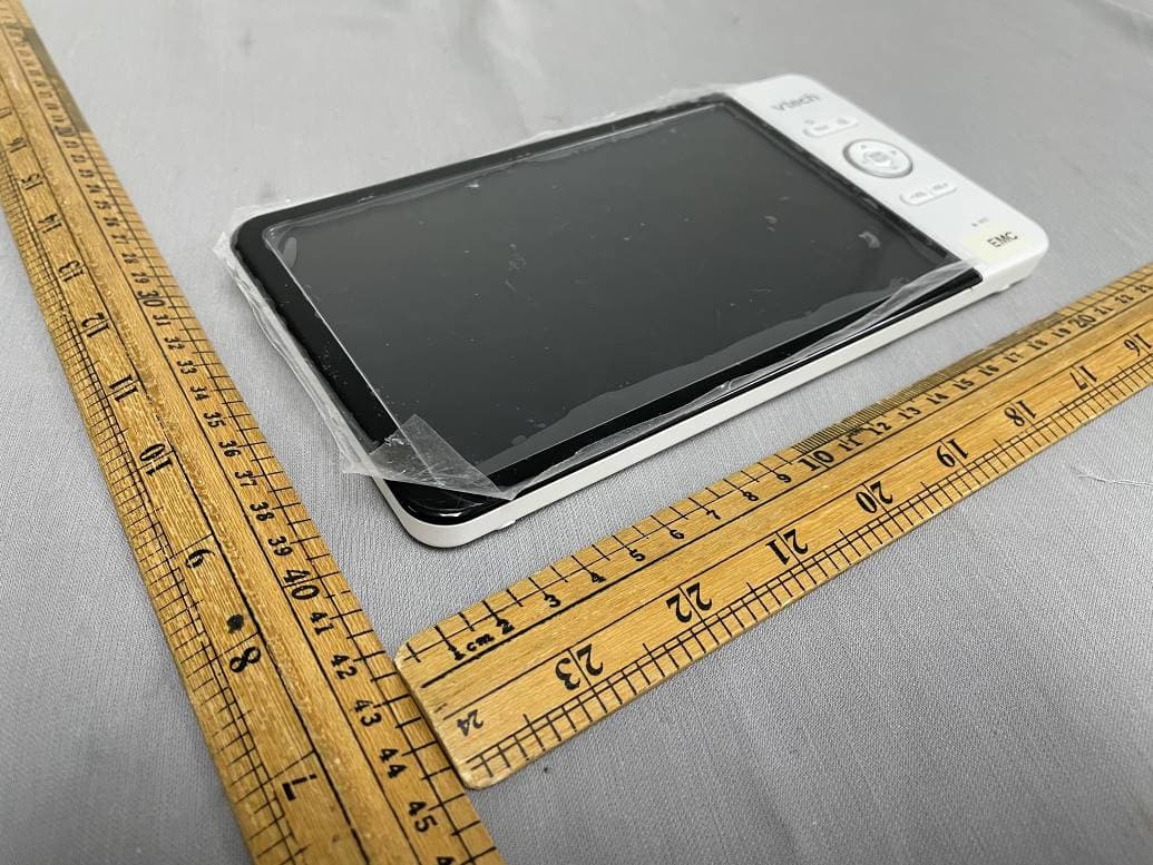 Pan and Tilt Monitor - FCC ID EW780-1925-01 - VTech Telecommunications Ltd (2)