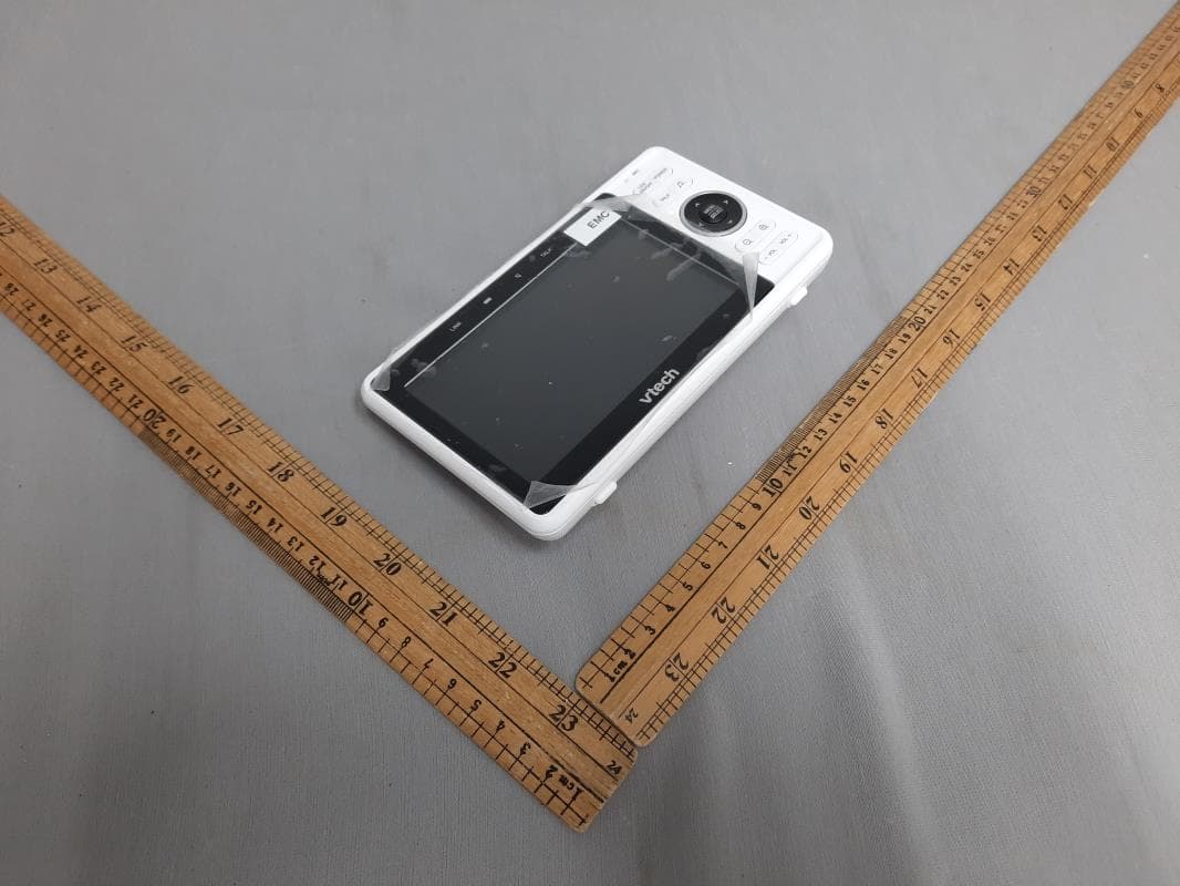 Pan & Tilt Video Monitor - FCC ID EW780-1957-01D - VTech Telecommunications Ltd (4)