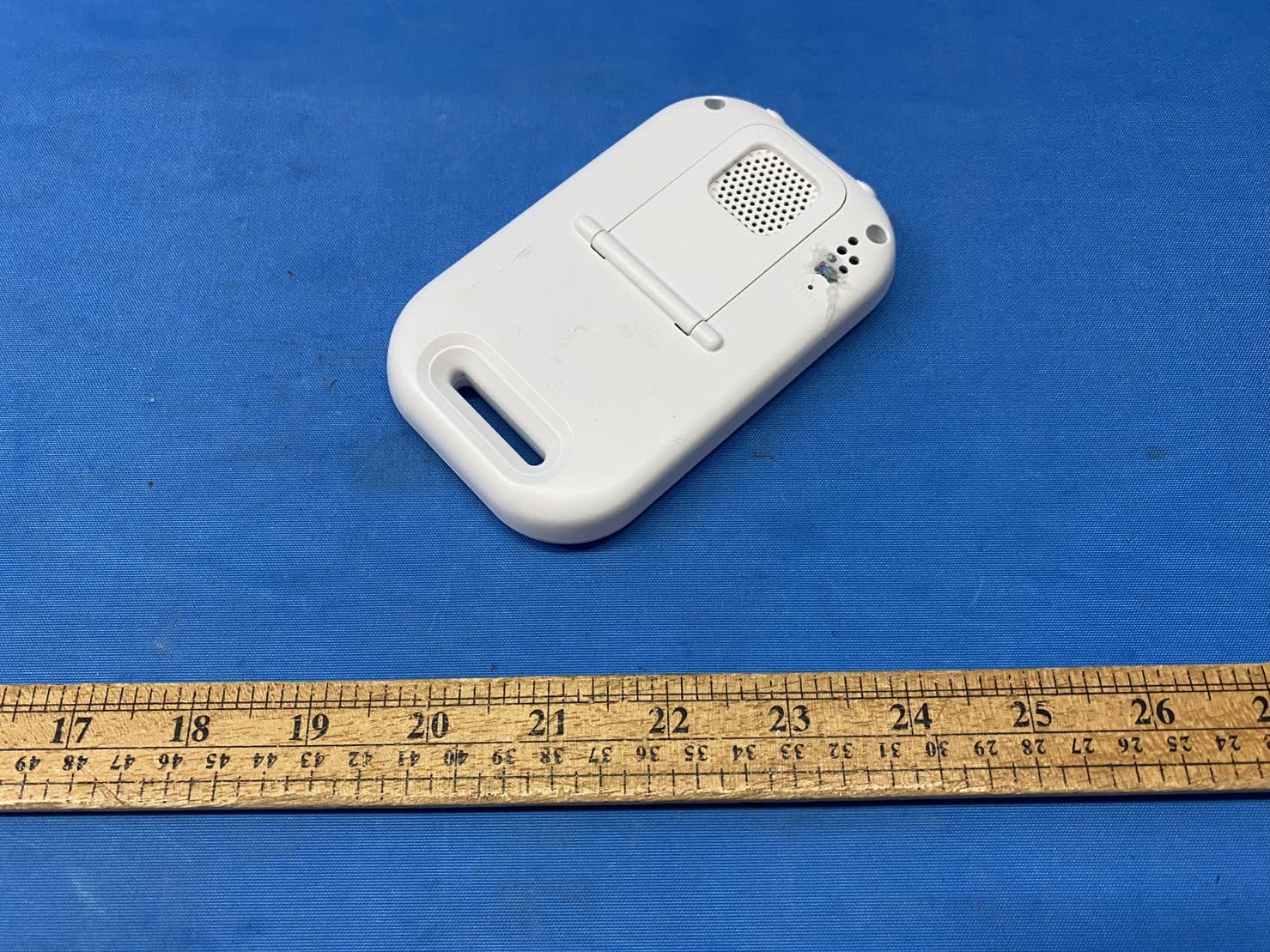 Video Monitor - Parent Unit - FCC ID EW780-2813-01 - VTech Telecommunications Ltd (2)