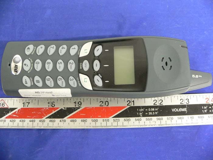 5.8 GHz Corded/Cordless Answering System - FCC ID EW780-5681-00 - VTech Telecommunications Ltd