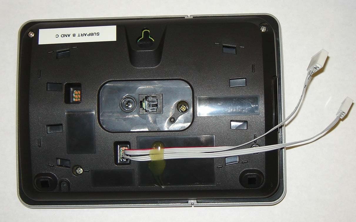 Cordless Telephone System with BT Enabled Base - FCC ID EW780-6101-00 - VTech Telecommunications Ltd (2)