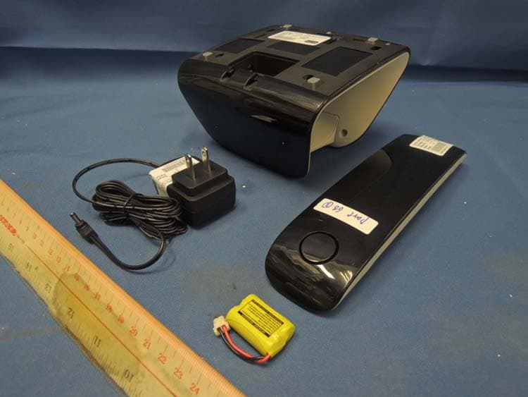 1.9GHz DECT Cordless Phone w/ Bluetooth - FCC ID EW780-9385-00 - VTech Telecommunications Ltd (1)