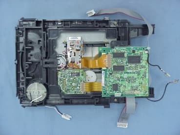 Digital Satellite Receiver With DVD Player - FCC ID EW7DVD01 - VTech Telecommunications Ltd (2)
