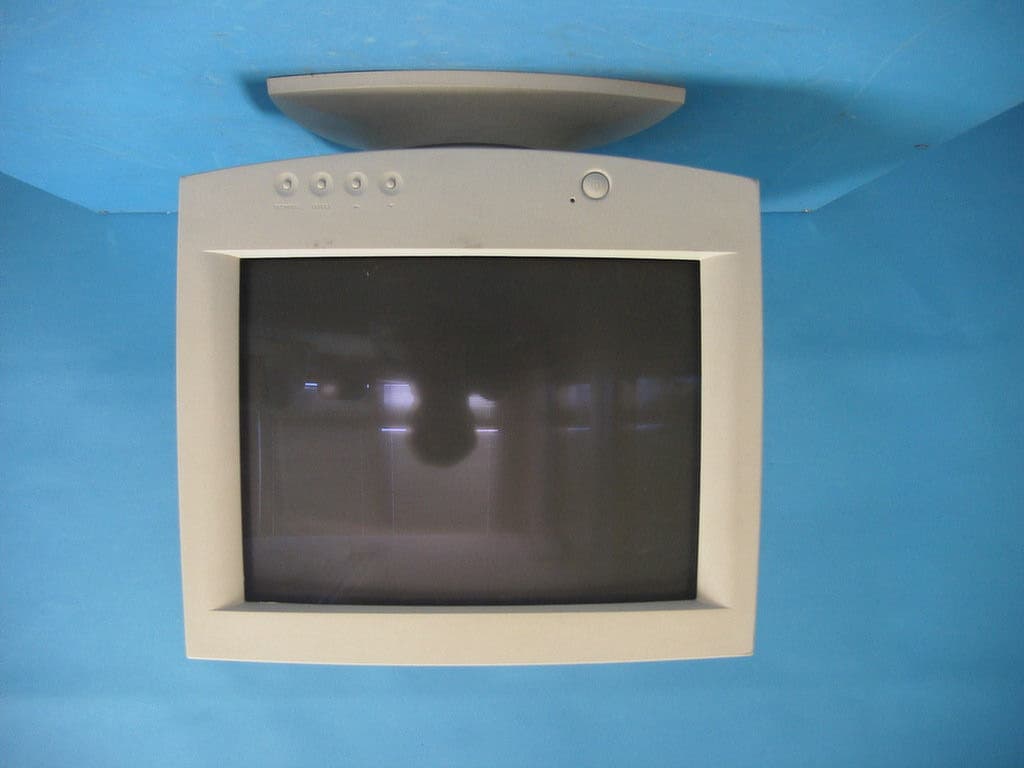 15 Inch Color Digital Monitor - FCC ID EWB5Q740 - Orion Electric Co Ltd