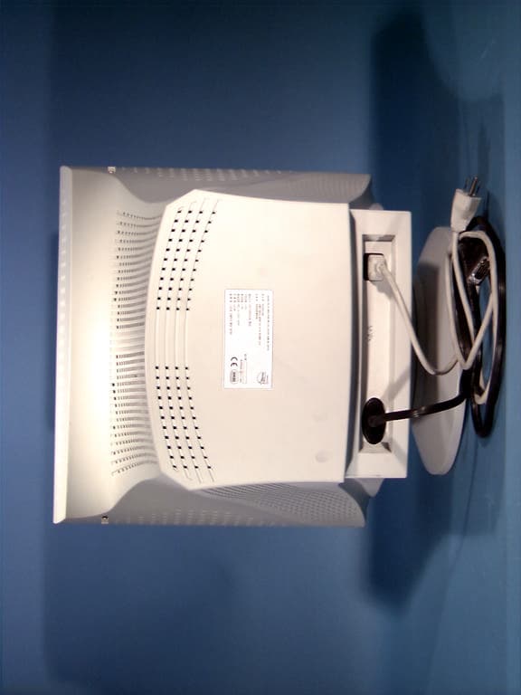 17-inch Color Monitor - FCC ID EWB7V764 - Orion Electric Co Ltd