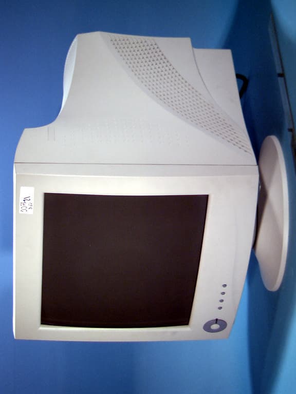 19-inch Color Monitor - FCC ID EWB9E716 - Orion Electric Co Ltd