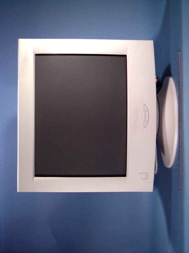 19-inch Color Monitor - FCC ID EWB9G926 - Orion Electric Co Ltd (3)