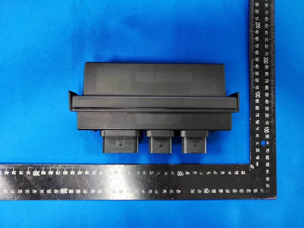 8812 - FCC ID EZS8812 - Voxx Electronics Corporation (2)