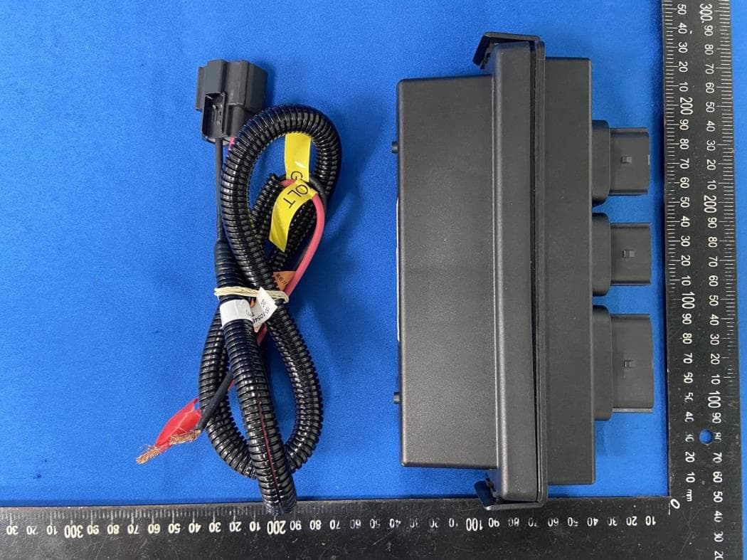 8812 - FCC ID EZS8812 - Voxx Electronics Corporation (3)