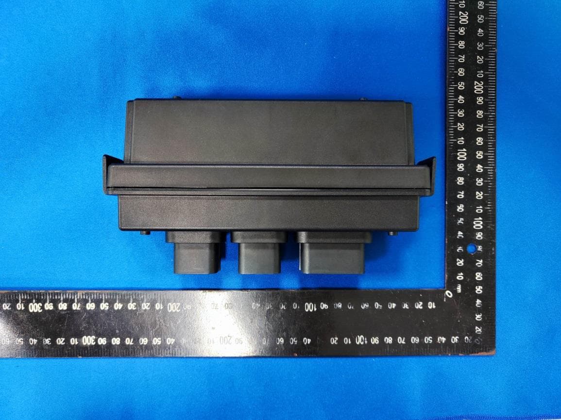 8812 - FCC ID EZS8812 - Voxx Electronics Corporation