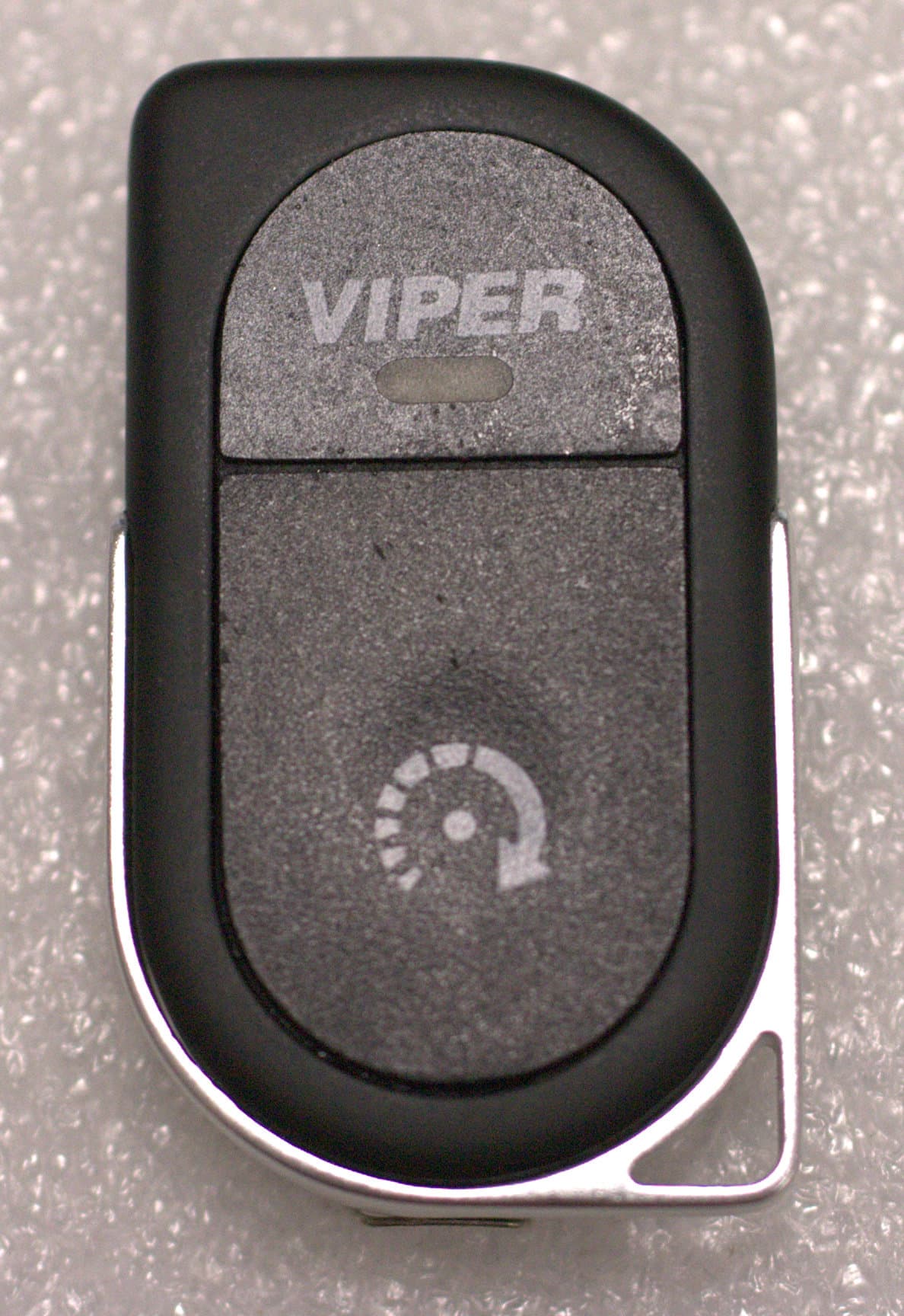 Two way transceiver SST car remote starter - FCC ID EZSDEI7816 - Voxx Electronics Corporation