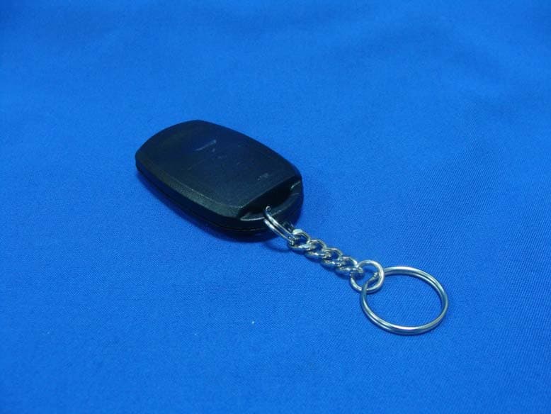 Passive Keyless Entry System - FCC ID EZSDEIPKETR1 - Voxx Electronics Corporation (2)