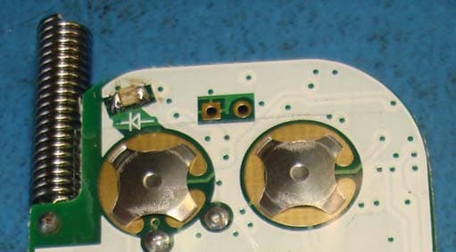 5 Buttons FSK Remote - FCC ID EZSNAH1501 - Voxx Electronics Corporation