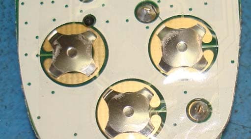 5 Buttons FSK Remote - FCC ID EZSNAH1501 - Voxx Electronics Corporation (2)