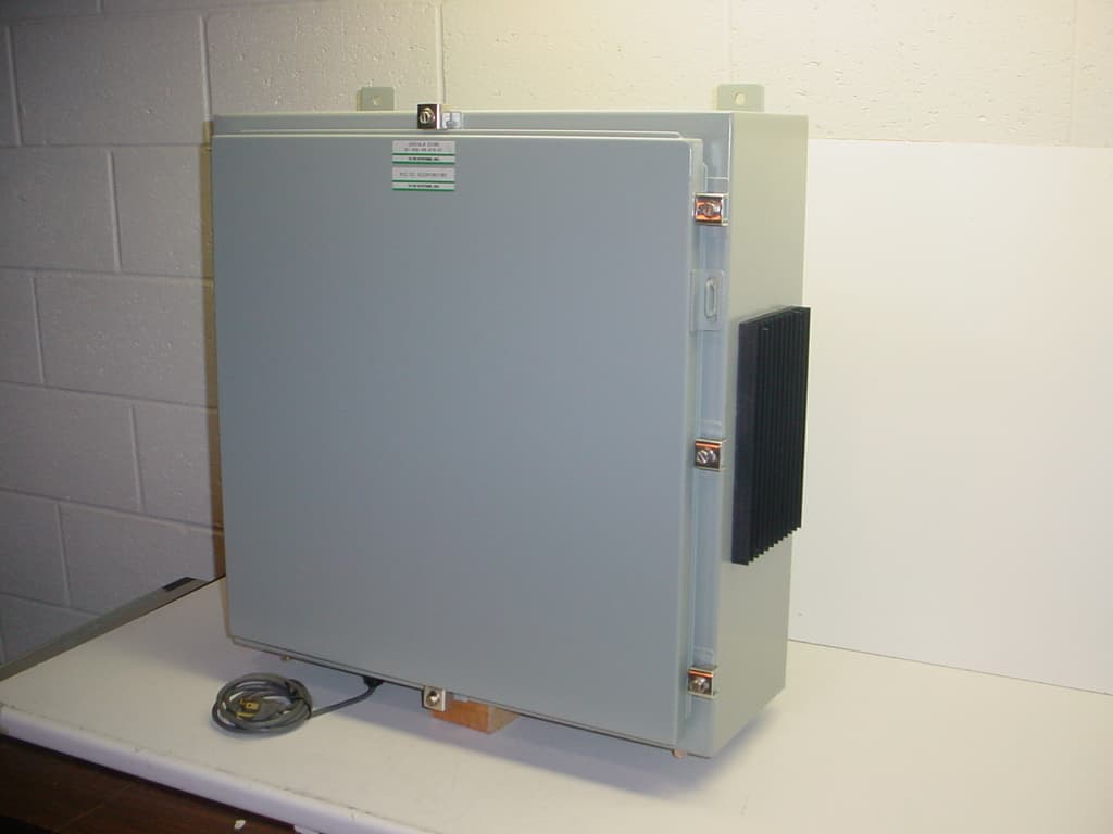 SIGNAL BOOSTER TWO-WAY - FCC ID EZZ5PI031202 - Bird Technologies Group (2)