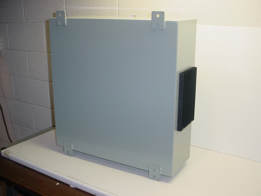 SIGNAL BOOSTER TWO-WAY - FCC ID EZZ5PI031202 - Bird Technologies Group (3)