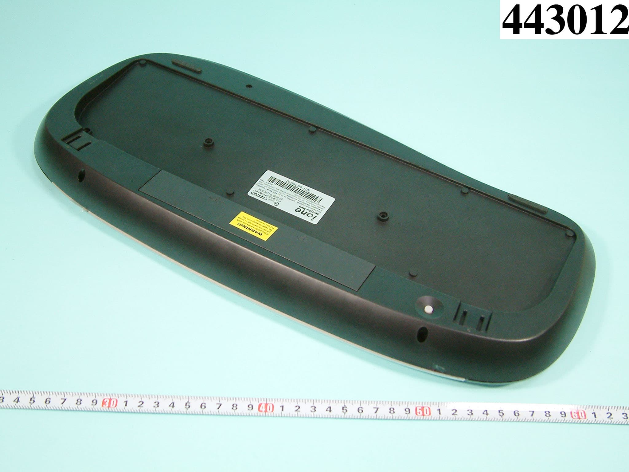 RF KEYBOARD - FCC ID F2QRFCOMBOSCM7UP - Ione International Co., Ltd. (2)