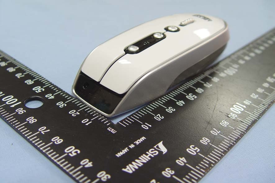 Wireless mouse - FCC ID F2QRFLYNXP2 - Ione International Co., Ltd.