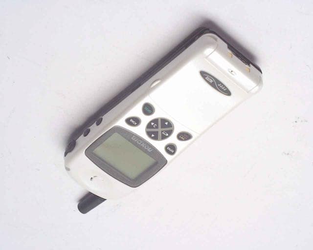 800 MHz CDMA/AMPS Cellular Phone,Model MX-1111 - FCC ID F3JMX1111 - Midland Radio Corporation (2)