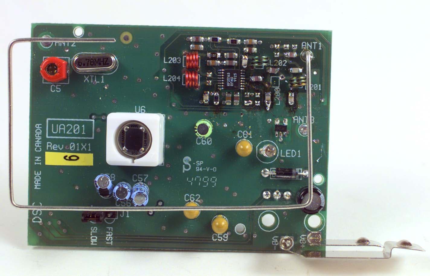 Wireless Motion Detector - FCC ID F5300433904 - Tyco Safety Products Canada Ltd. (2)