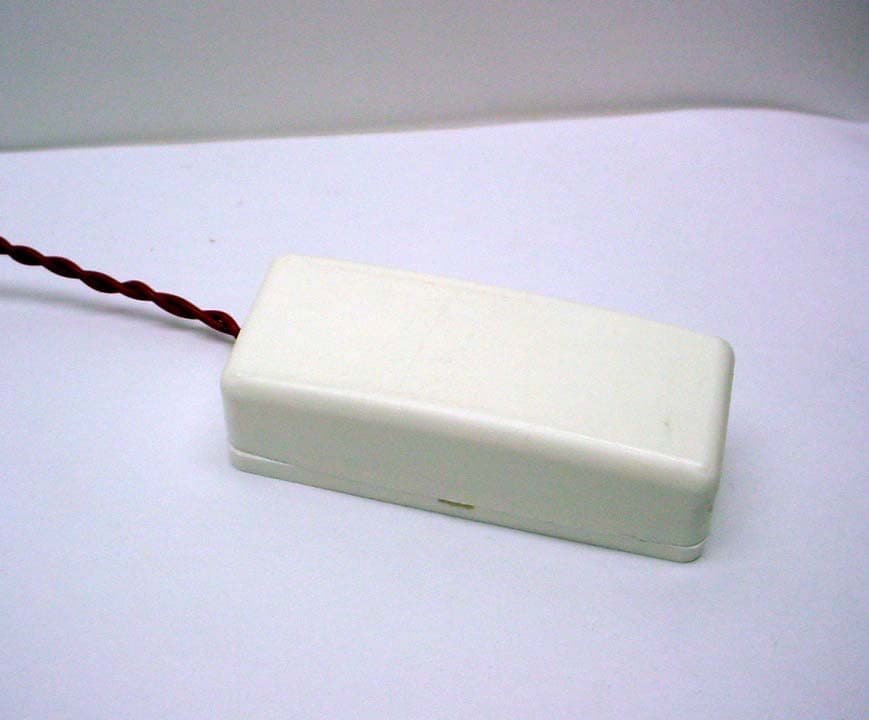 SECURITY/REMOTE CONTROL TRANSMITTER - FCC ID F5304WS4945 - Tyco Safety Products Canada Ltd. (2)