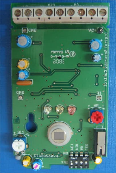 Motion Detector - FCC ID F5306LC3105 - Tyco Safety Products Canada Ltd. (2)