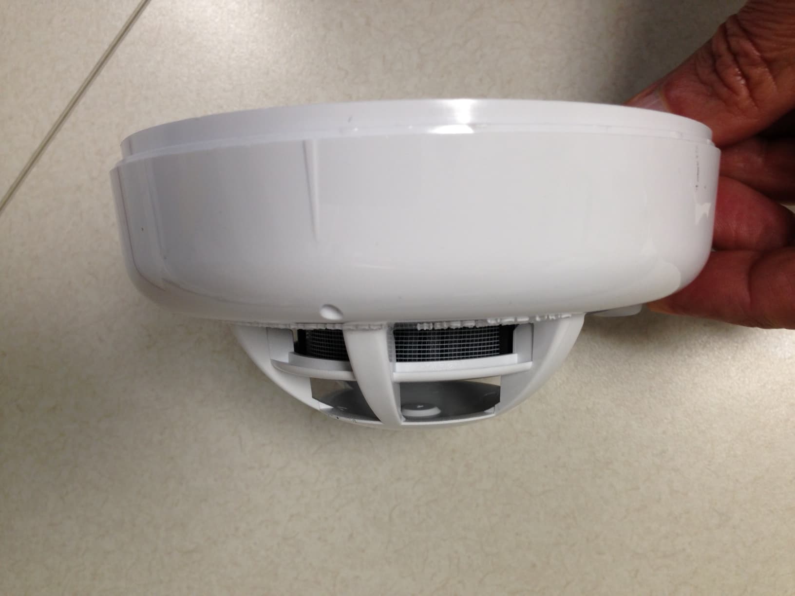Wireless Smoke Detector - FCC ID F5315WS4936 - Tyco Safety Products Canada Ltd. (3)
