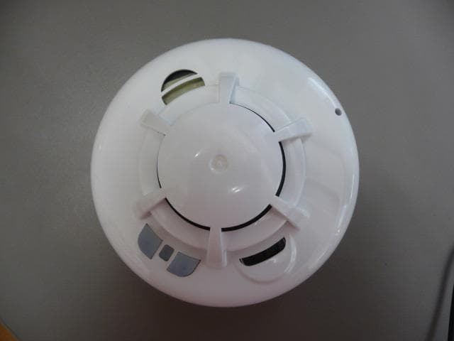 NB-937 NBIOT SMOKE CO HEAT COMBO with NB-IOT/Cat M1 communication - FCC ID F5323NB937 - Tyco Safety Products Canada Ltd. (2)