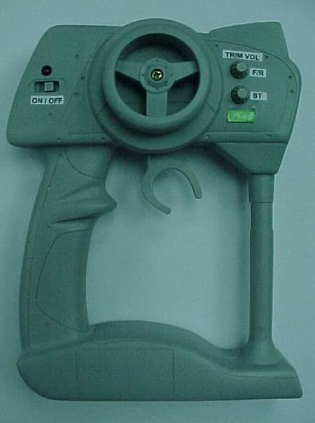 27MHz REMOTE CONTROL TRANSMITTER - FCC ID F5J27927 - Ka Wah Manufactory Limited