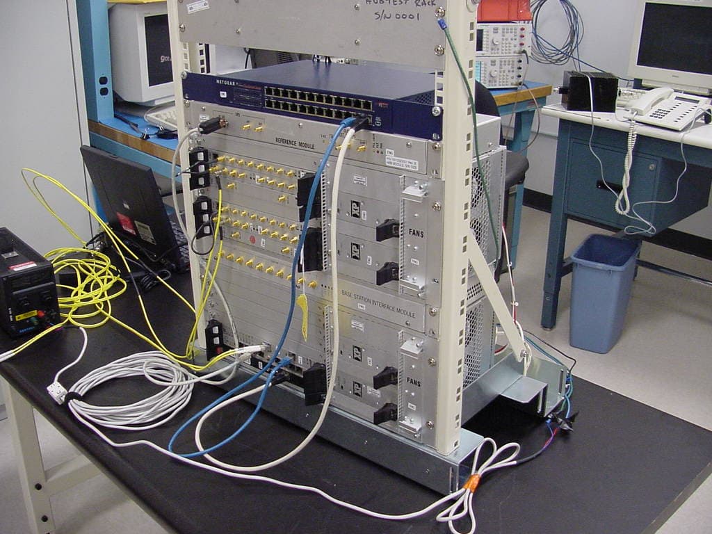 Digivance CXD 1900 MHz EFC Band System - FCC ID F8I-DCX1902B - ADC Telecommunications Inc (2)