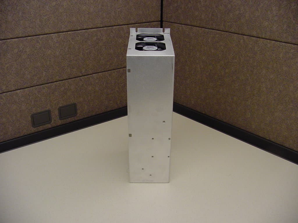 Digivance� CXD SMR 800/900 MHz System) - FCC ID F8I-DCXSMR1A - ADC Telecommunications Inc (4)