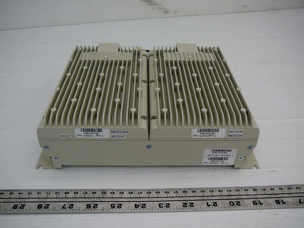 Flexwave URH Prism Host - FCC ID F8I-SPSMR890H - ADC Telecommunications Inc (3)