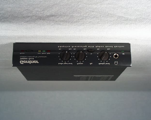 Auditory Assistance Listening Device - FCC ID FBIVB402051 - ClearOne, Inc. (2)