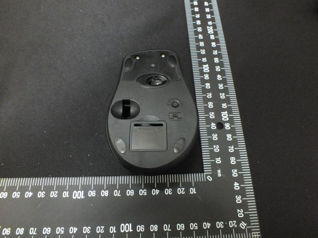 Blue LED wireless mouse - FCC ID FDI000000008 - BUFFALO INC. (2)