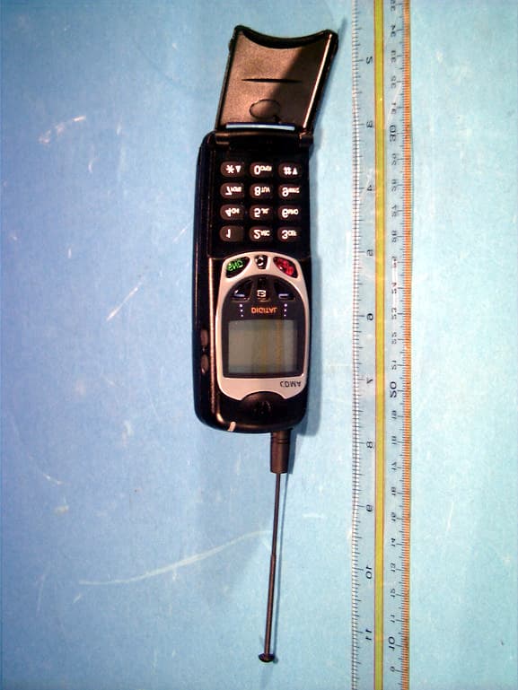 DUAL MODE CELLULAR PHONE (AMPS/CDMA) - FCC ID FFMLGC340W - LG Electronics, Inc. (3)