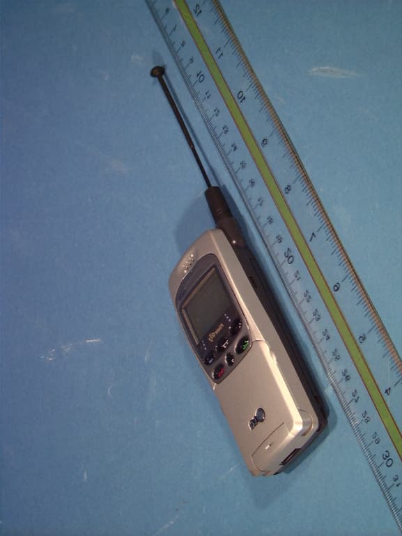 SINGLE-BAND CELLULAR CDMA PHONE - FCC ID FFMLGC800W - LG Electronics, Inc. (3)