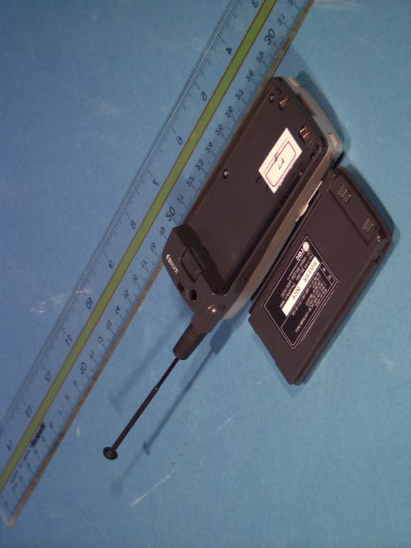 SINGLE-BAND CELLULAR CDMA PHONE - FCC ID FFMLGC800W - LG Electronics, Inc. (1)