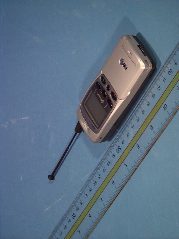 SINGLE-BAND CELLULAR CDMA PHONE - FCC ID FFMLGC800W - LG Electronics, Inc. (4)