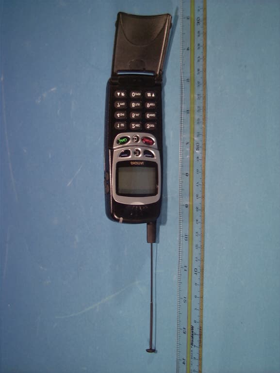 SINGLE-BAND PCS CDMA PHONE - FCC ID FFMLGP2300W - LG Electronics, Inc. (3)