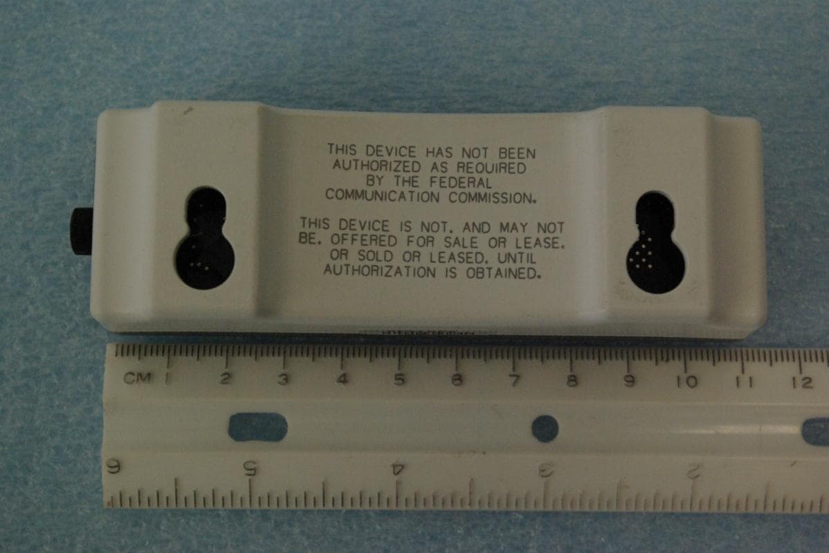 LOW POWER TRANSMITTER (2400-2483.5 MHz) - FCC ID FIH05846 - TransCore (2)