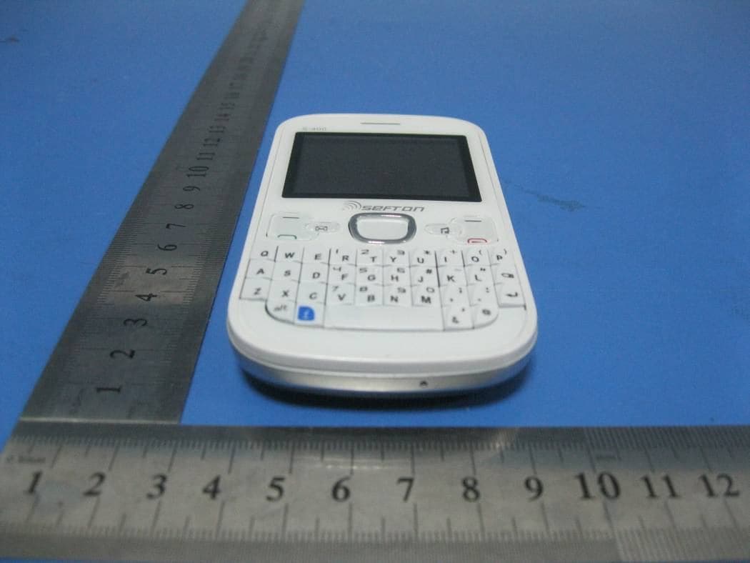 GSM Mobile Phone - FCC ID FPOSEFTONS400 - Grupo Sefton Tecnology (5)