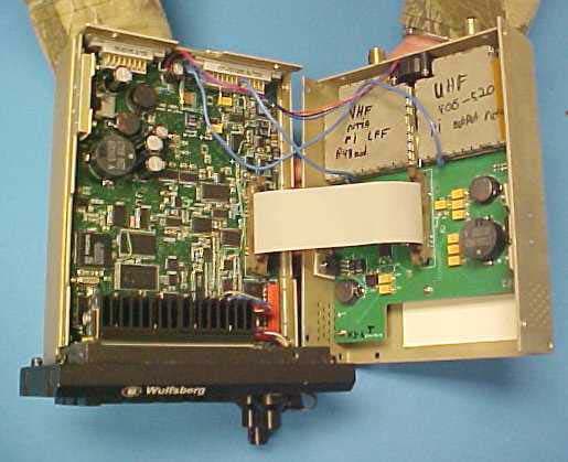 800 MHz TRANSCEIVER - FCC ID FRW2000-800 - Wulfsberg Electronics Division (5)