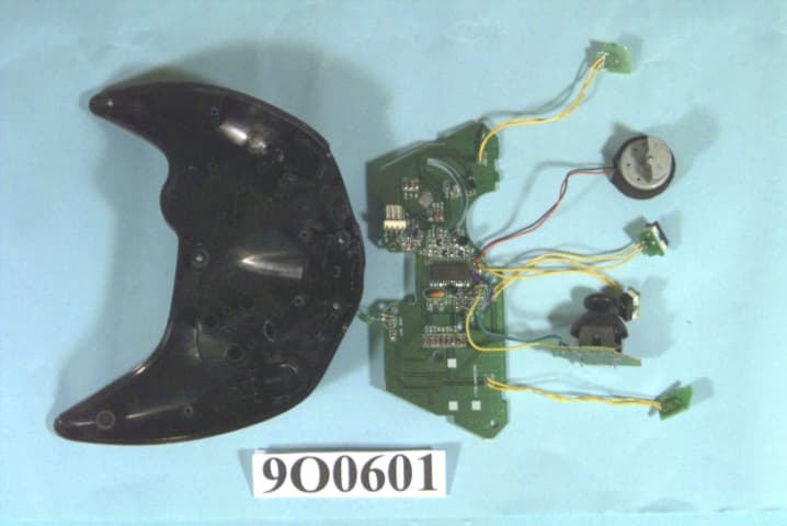 Gamepad - FCC ID FSUGG0001 - KYE SYSTEMS CORP. (4)
