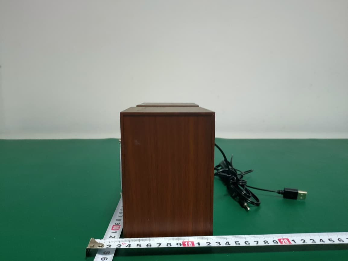Multimedia Speaker - FCC ID FSUGG00A5 - KYE SYSTEMS CORP. (4)