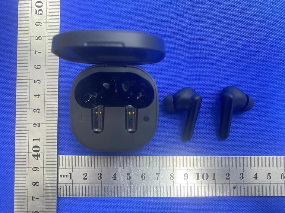 Bluetooth Earbuds - FCC ID FSUGG00A7 - KYE SYSTEMS CORP. (3)