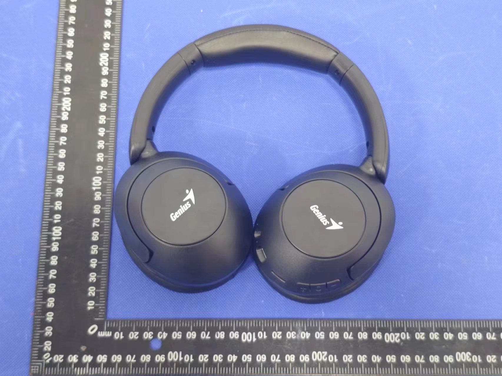 Bluetooth Headset - FCC ID FSUGG00AC - KYE SYSTEMS CORP. (2)